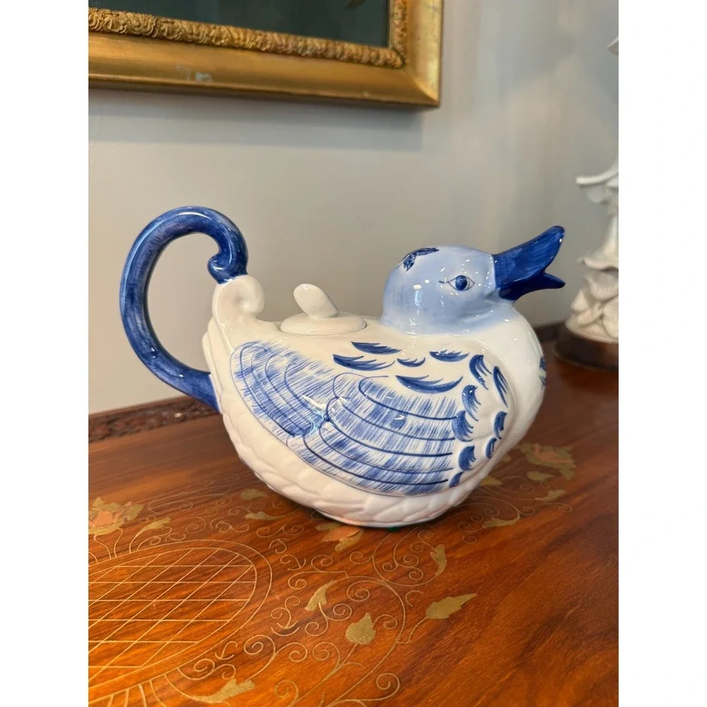Vintage Blue & White Duck Teapot‎ | Bombay Company Chinoiserie